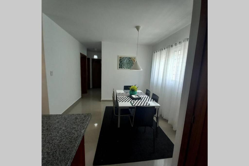 Confortable Apartamento De 3 Tres Habitaciones, Con Hermosa Vista De Area Verde, Ademas De Piscinas Y Juegos Infantiles En Area Recreativa Santiago De Los Caballeros Exteriér fotografie